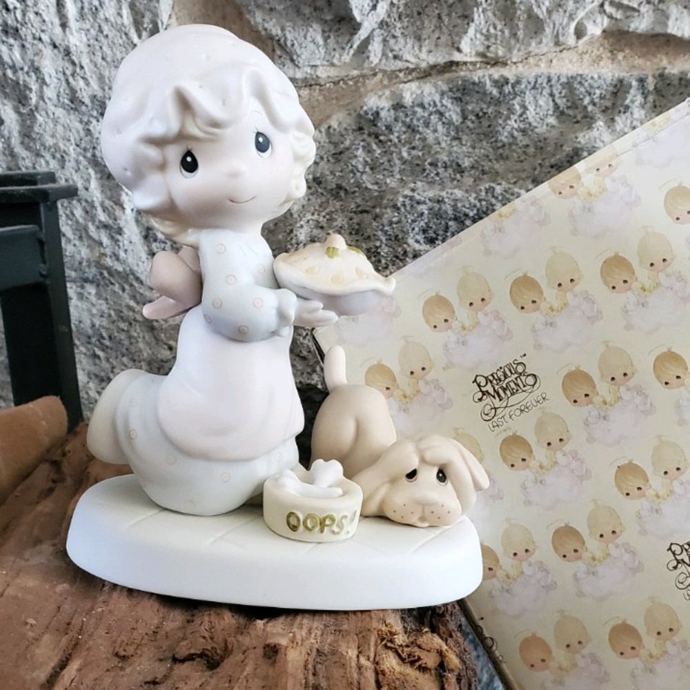 Precious Moments Dropping Over For Christmas Figurine 1982